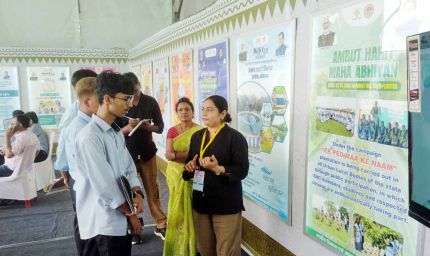 नगरीय विकास एवं आवास विभाग की प्रदर्शनी बनी आकर्षण का केंद्र