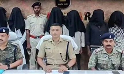 लातेहार: जबरन वसूली गिरोह के 6 सदस्य गिरफ्तार, पिस्टल और नकदी बरामद