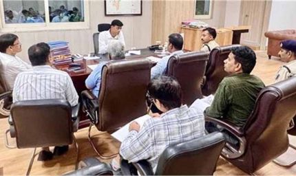 रांची: यातायात जाम और पार्किंग समस्याओं को सुलझाने के लिए नगर निगम समिति की चर्चा