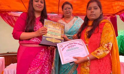 पोलियो को हराकर हज़ारों महिलाओं की ताकत बनीं हिना नाज़