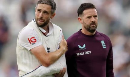 क्रिस वोक्स का इंटरनेशनल क्रिकेट को नमस्कार, यादगार रही भारत के खिलाफ टूटी अंगुली से बल्लेबाज़ी