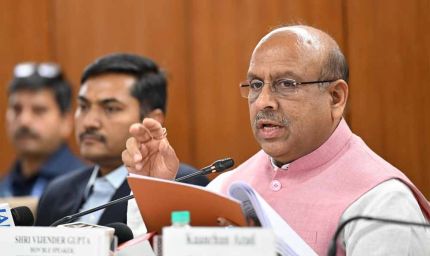 प्रोफेसर मल्होत्रा की सरलता और संगठन कौशल बनी प्रेरणा : विजेंद्र गुप्ता ने दी सराहना