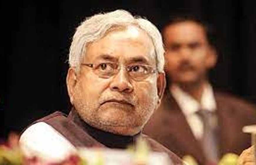 बिहार की महिलाओं को स्वरोजगार के लिए 10-10 हजार रुपए, नीतीश कैबिनेट का बड़ा फैसला