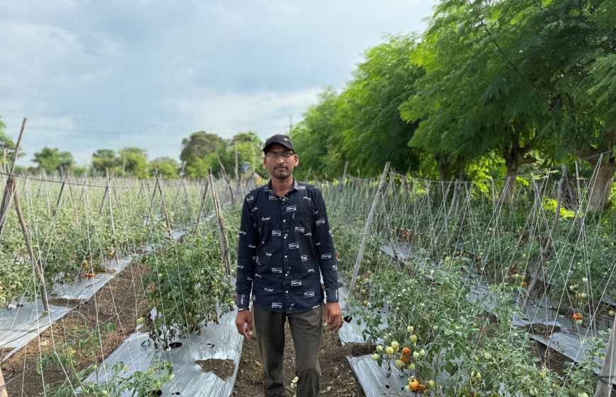 रायपुर : किसान हितैषी सरकार की योजनाओं से बन रहे स्वालंबी