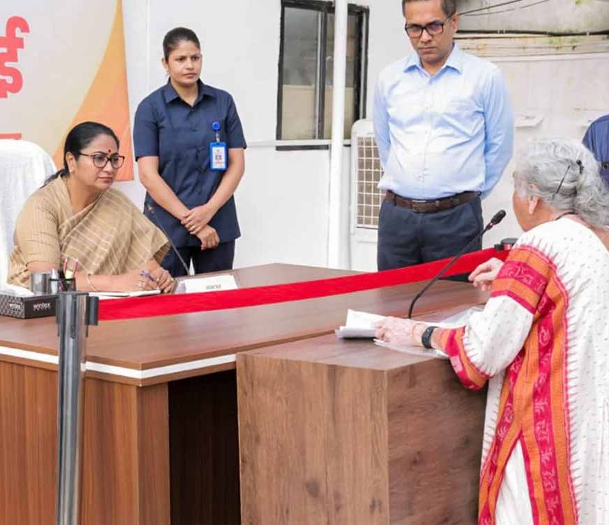 रेखा गुप्ता की वापसी: हमले के बाद कैसी बदली ‘जन सुनवाई’ की तस्वीर?