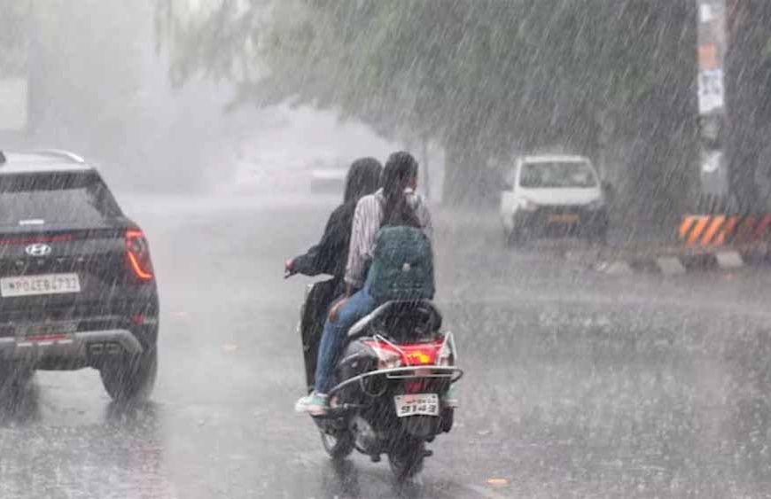 बाढ़ का कहर: 394 मौतें, 5 हजार मकान ढहे, 12 हजार हेक्टेयर डूबा