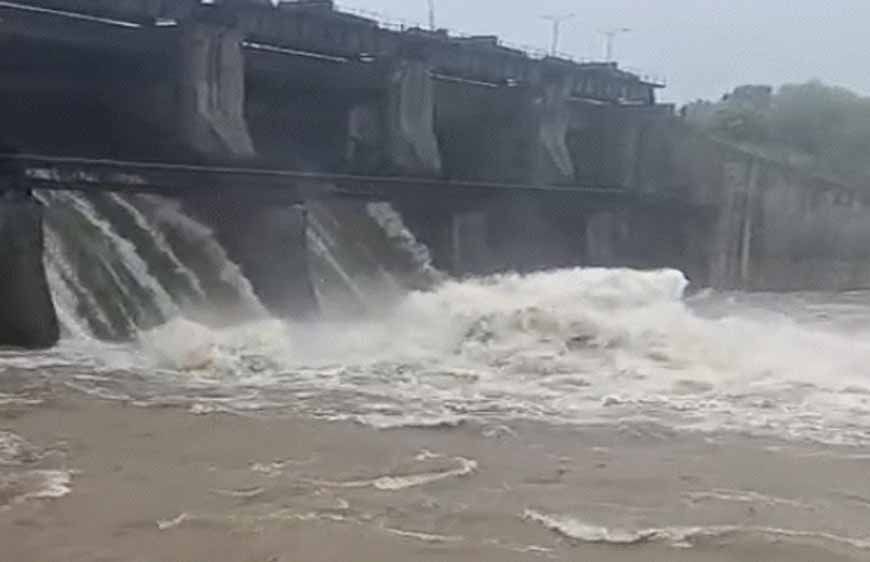 MP में ओर बरसेगा पानी: IMD ने जारी किया भारी बारिश का ऑरेंज अलर्ट