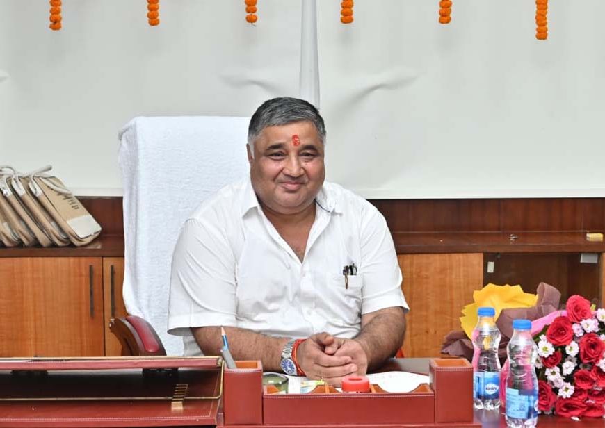 पर्यटन एवं संस्कृति मंत्री राजेश अग्रवाल ने मंत्रालय में कामकाज संभाला
