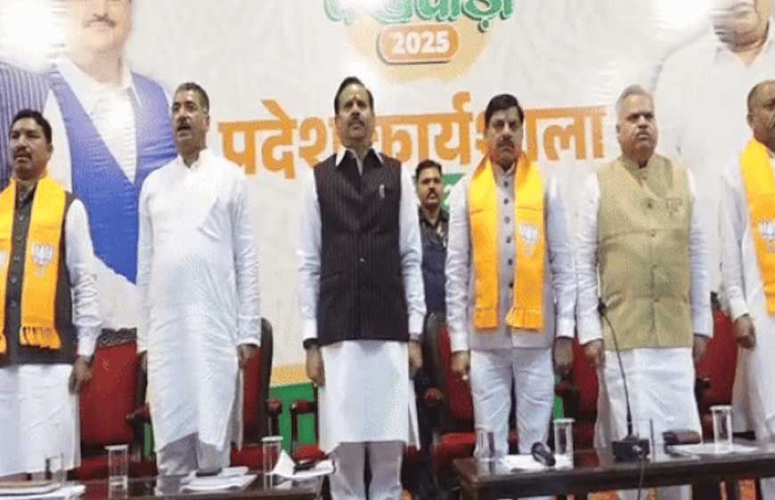 सीएम मोहन यादव का तंज: कांग्रेस शुतुरमुर्ग बनकर खतरे से भागती, वन नेशन-वन इलेक्शन बड़ी चुनौती