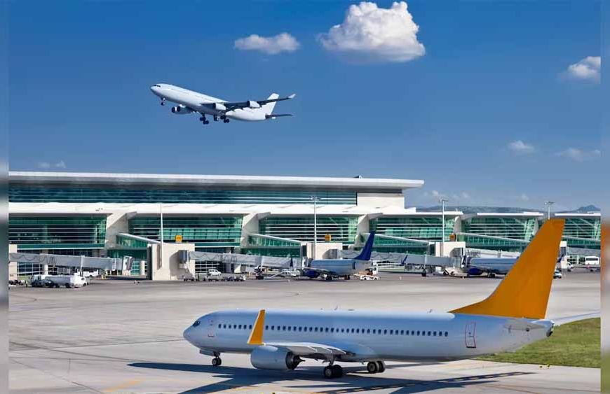 यूपी के हर मंडल में होगा इंटरनेशनल एयरपोर्ट, प्रदेश बनेगा एविएशन पावर सेंटर