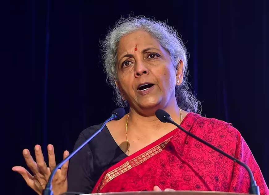 फाइनेंस मिनिस्टर निर्मला सीतारमण ने बताया, पेट्रोल-डीजल को GST में क्यों नहीं रखा जाता