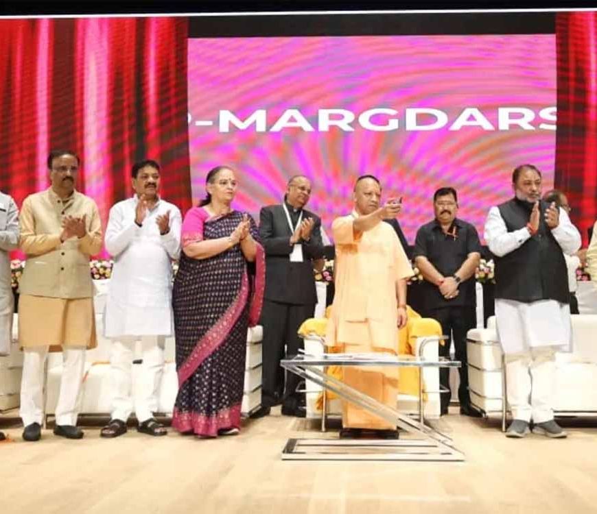 योगी सरकार का बड़ा कदम: गांवों में 250 बसों से शुरू हुई मुख्यमंत्री ग्रामीण जनता सेवा, किराया 20% सस्ता