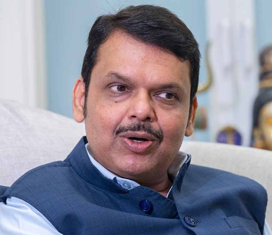 फडणवीस का जोरदार बयान: ट्रंप कहें या न कहें, मोदी महान, भारत अपनी विदेश नीति खुद तय करता है