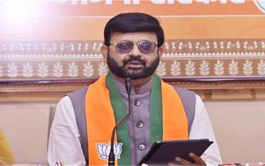 नारी 2025 रिपोर्ट पर बवाल: हेमंत सरकार की संवेदनहीनता और विफलता उजागर – प्रतुल शाहदेव का बड़ा आरोप