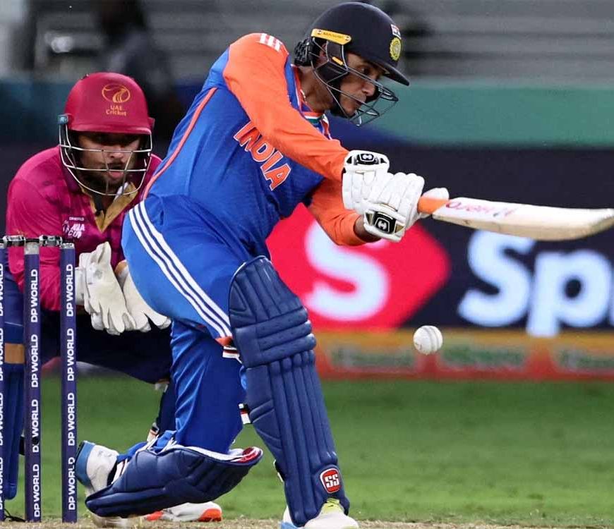 पहली गेंद पर छक्का! अभिषेक शर्मा ने बनाया इतिहास, ऐसा पहले कभी नहीं हुआ