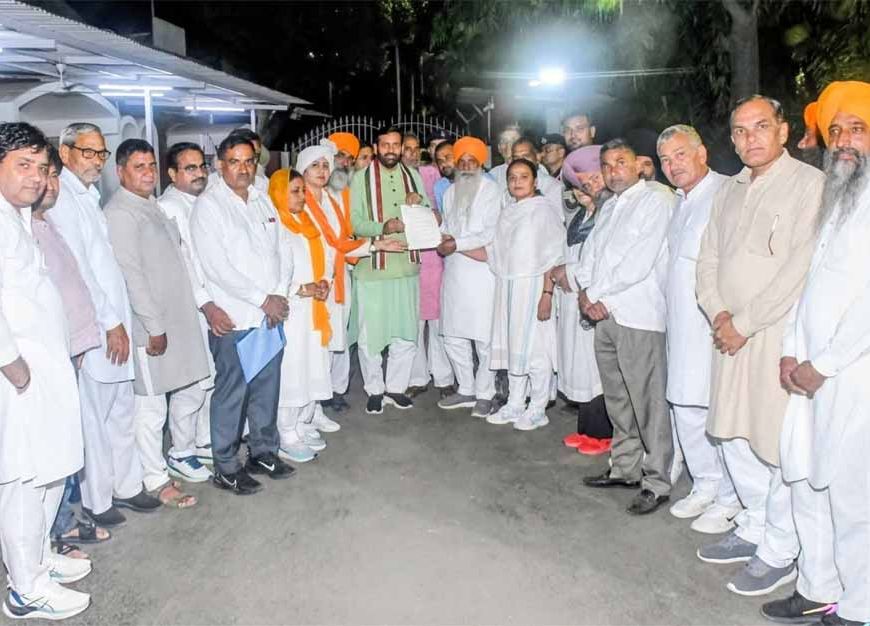हरियाणा में ‘जिसका खेत-उसकी रेत’ की मांग, BKU नेता ने CM सैनी से की मुलाकात