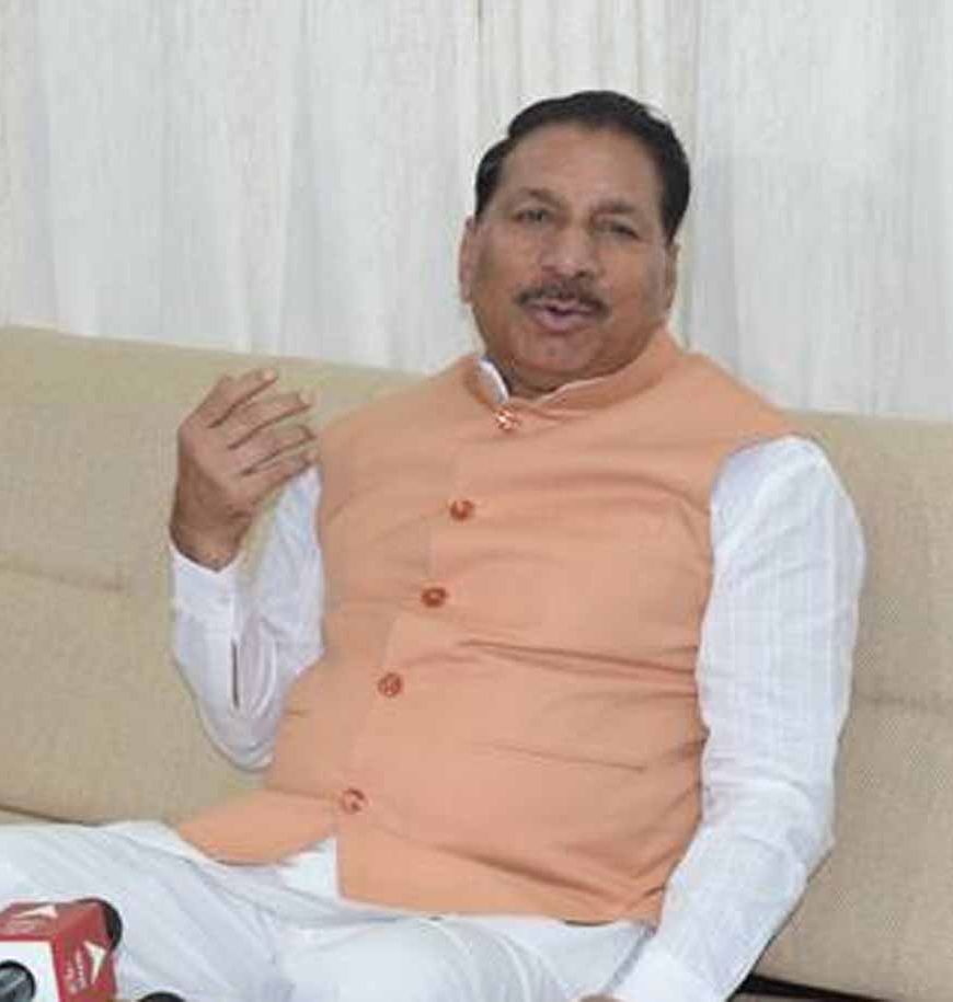 कलेक्टर्स व्यवस्थित ढंग से करायें खाद का वितरण : कृषि मंत्री कंषाना