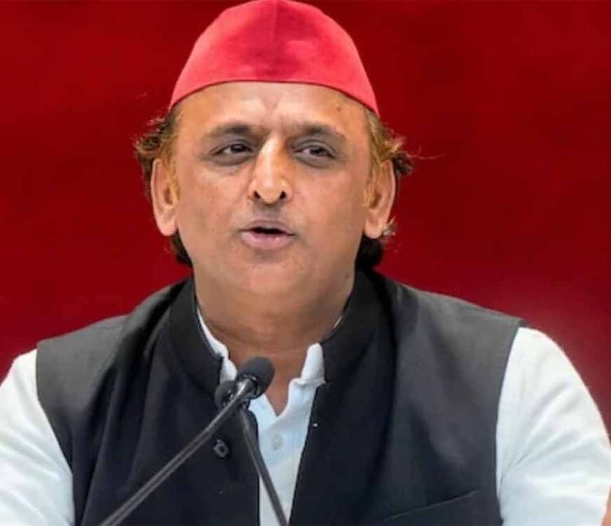 मथुरा-आगरा-हाथरस पर सपा का अलग घोषणापत्र, अखिलेश ने 2027 की जंग के लिए बनाई नई रणनीति