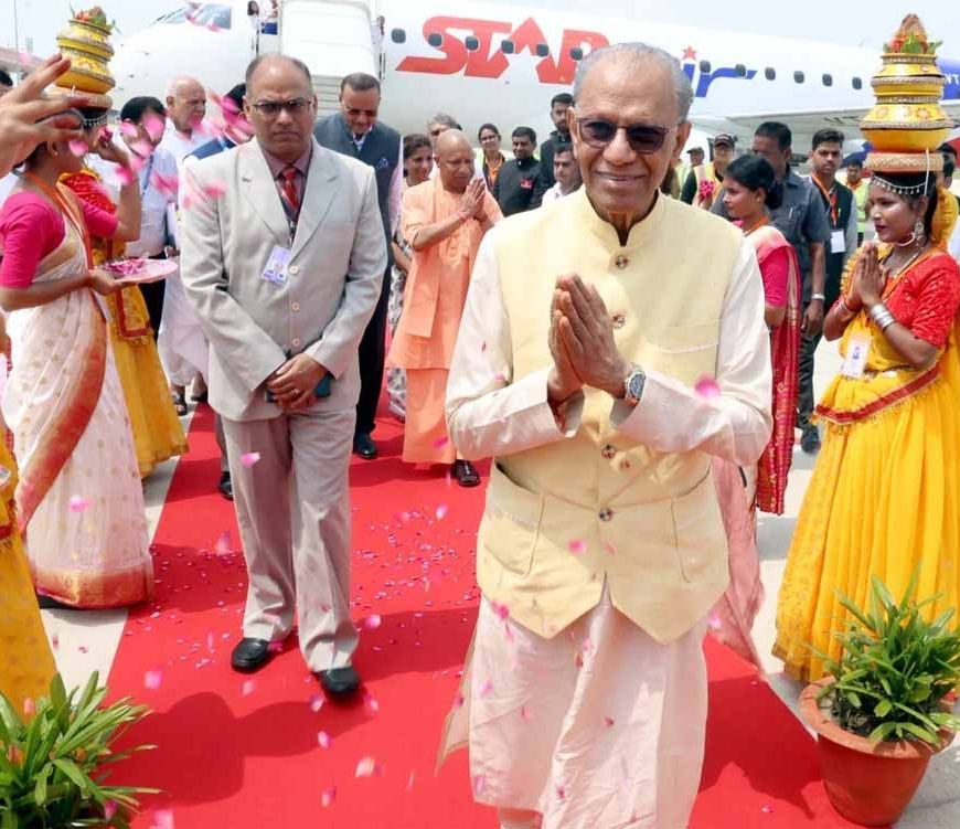 मॉरीशस के पीएम का अयोध्या में भव्य स्वागत, CM योगी ने किया रेड कारपेट वेलकम