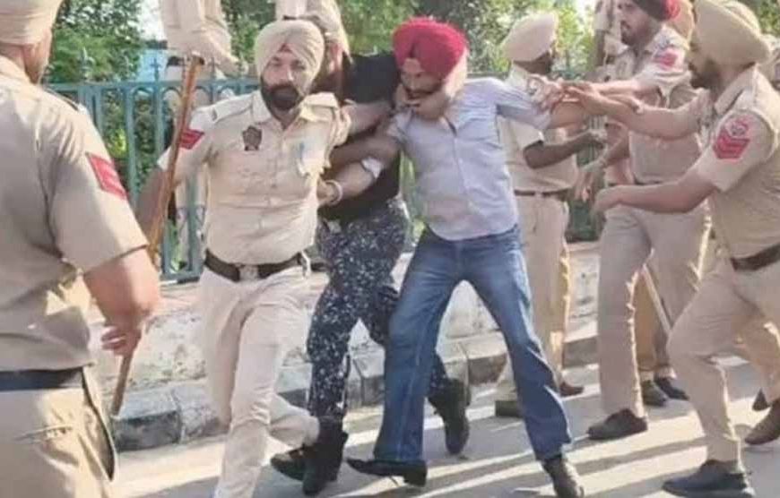 पंजाब में असिस्टेंट प्रोफेसरों का हल्ला बोल: सीएम आवास के बाहर जोरदार प्रदर्शन, पुलिस से झड़प