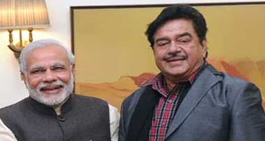 PM मोदी को शत्रुघ्न सिन्हा की बधाई ने चलाई सियासी चर्चा, 'घर वापसी' की अटकलें तेज