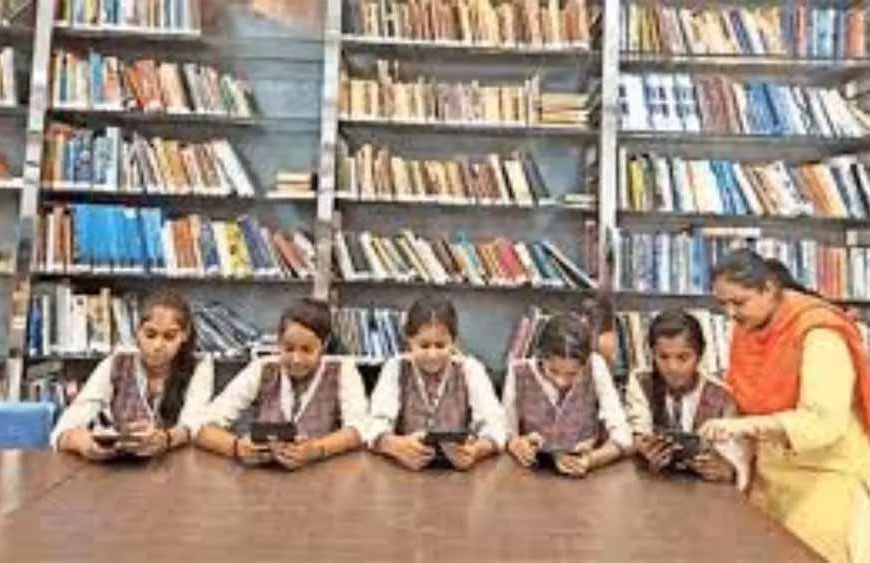 स्कूल शिक्षा विभाग के पुस्तकालयों से अधिक से अधिक नागरिकों को जोड़ें