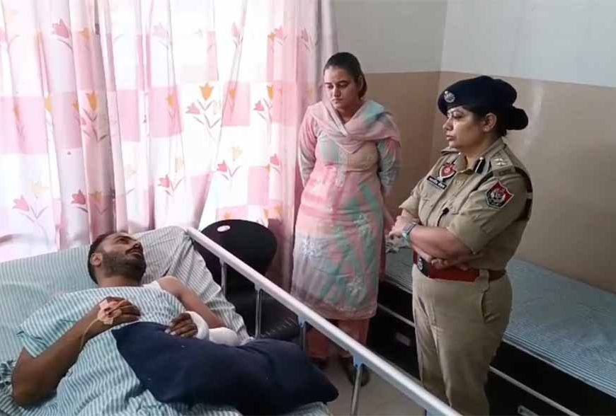 पंजाब: SHO और ASI पर तेजधार हथियारों से हमला, 35 आरोपियों पर केस दर्ज