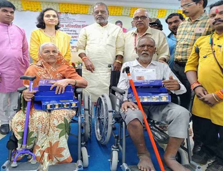 दिव्यांगजनों को रोजगार, शिक्षा और स्वास्थ्य सेवाओं में समान अवसर देने के लिये सरकार निरन्तर काम कर रही है : मंत्री कुशवाहा