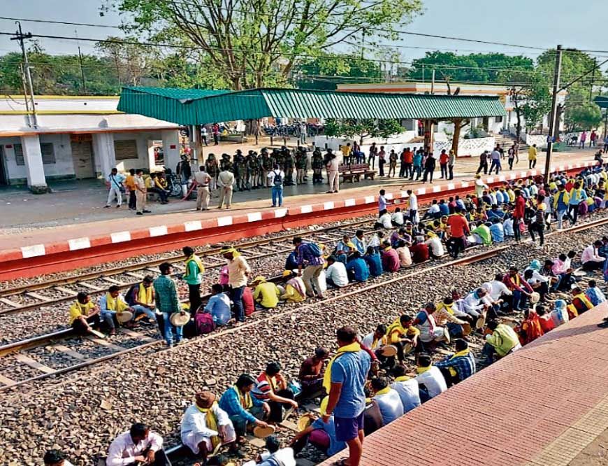 झारखंड में रेल रोको आंदोलन का ऐलान, कुड़मी समाज उतरेगा पटरी पर – ट्रेनों पर पड़ेगा असर