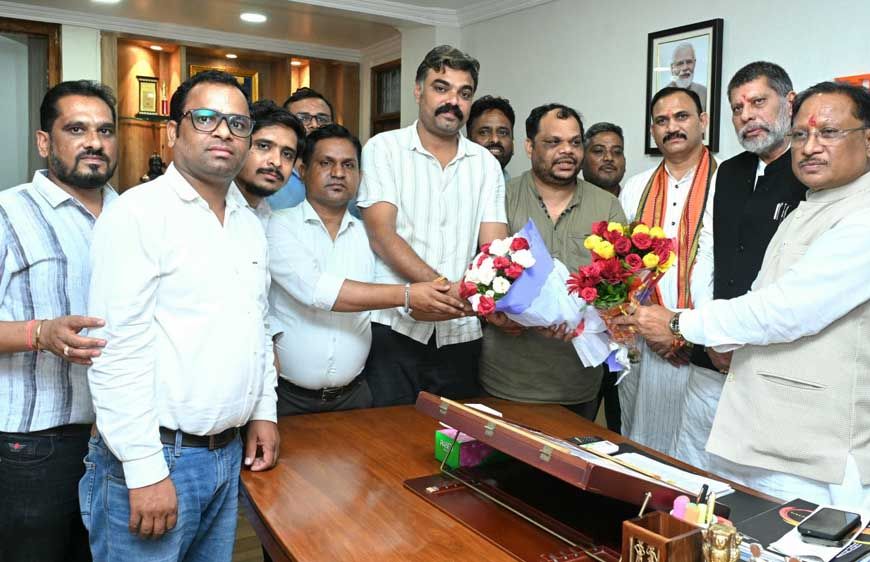 रायपुर : एनएचएम कर्मचारियों द्वारा हड़ताल समाप्त करने का निर्णय स्वागतयोग्य : मुख्यमंत्री  विष्णुदेव साय