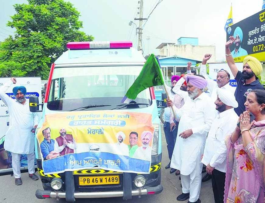 वित्त मंत्री ने बाढ़ पीड़ितों के लिए तुरंत एम्बुलेंस रवाना की