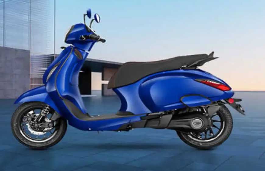 Bajaj Chetak की बड़ी सफलता, इलेक्ट्रिक स्कूटर की बिक्री 5 लाख यूनिट्स के पार