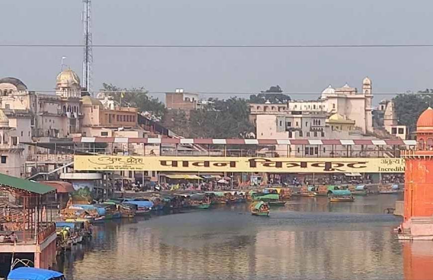 मंदाकिनी में नालों की टैपिंग पर छापेमारी तेज, प्लास्टिक पर कड़ा रुख