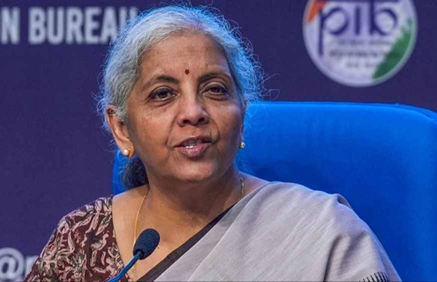 मिडिल क्लास को बड़ी राहत! कल से जानें क्या हुआ सस्ता और क्या हुआ महंगा