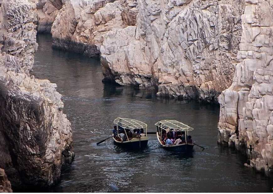 विश्व धरोहर बनने की कगार पर भेड़ाघाट और लम्हेटाघाट, 2200 करोड़ साल पुरानी चट्टानें बनेंगी पहचान