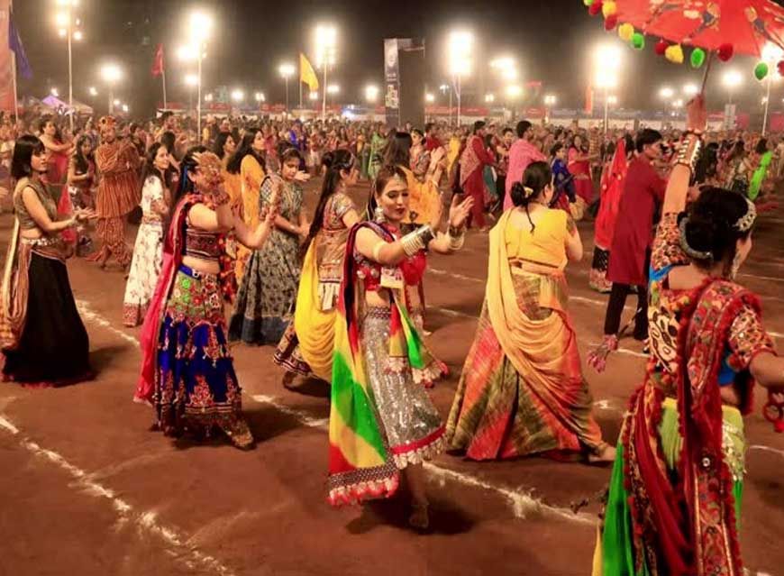 भोपाल में गरबा-डांडिया के लिए कलेक्टर का कड़ा निर्देश: बिना ID एंट्री नहीं, जानिए नए नियम