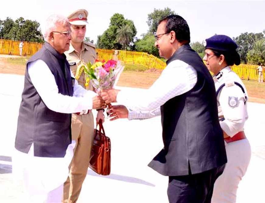 सरकार द्वारा उपलब्ध कराई जा रही स्वास्थ्य सेवाओं का लाभ लें : राज्यपाल पटेल
