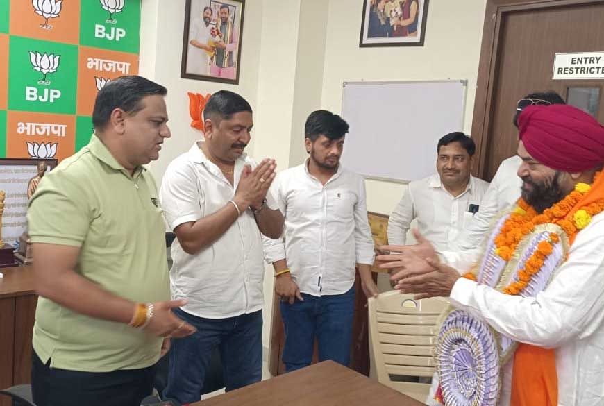 अंबाला: मक्खन सिंह लबाना बने जिला परिषद चेयरमैन, सर्वसम्मति से चुने गए; बसपा छोड़ भाजपा में आने का मिला राजनीतिक लाभ