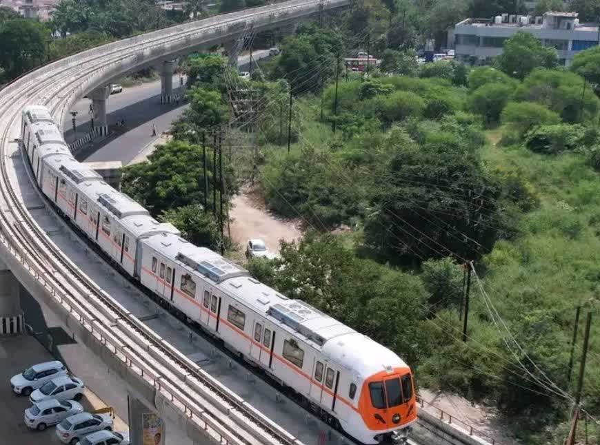 दिवाली से पहले भोपाल को मिलेगी मेट्रो की सौगात, 90 km/h की स्पीड से दौड़ी ट्रेन