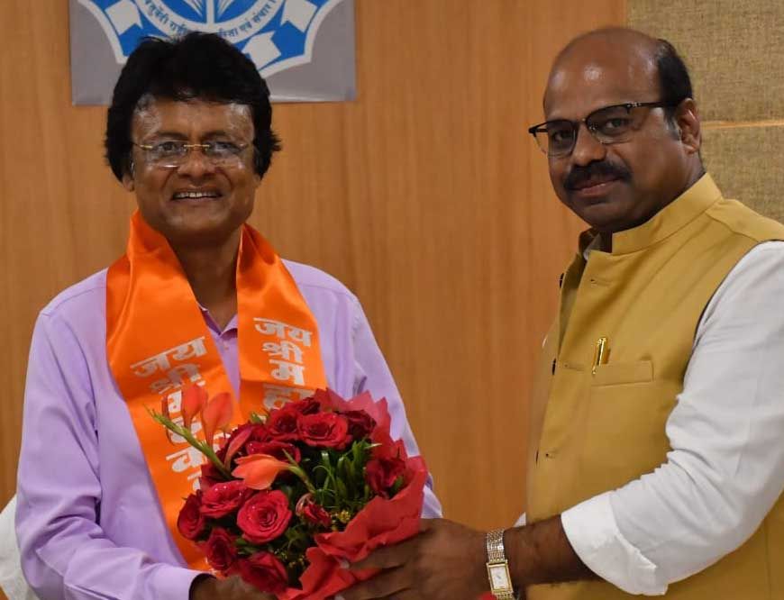 भोपाल क्रिएटिव क्लब का माखनलाल चतुर्वेदी राष्ट्रीय पत्रकारिता एवं संचार विश्वविद्यालय का सौजन्य भ्रमण