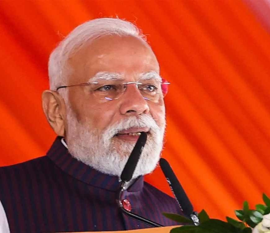 रिटायरमेंट की चिंता खत्म! मोदी सरकार दे रही 5000 रुपये तक मासिक पेंशन