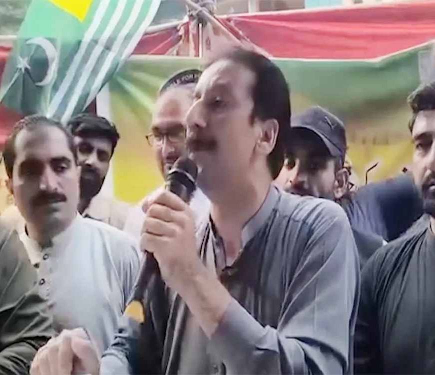 POK में हलचल तेज! एक्शन कमेटी के ऐलान के बाद बढ़ी पाकिस्तान की चिंता, जॉइंट अवामी का बड़ा प्लान सामने