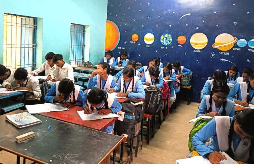रायपुर : मोहगांव हाई स्कूल में अंग्रेजी, गणित एवं कला विषय के शिक्षकों की पदस्थापना