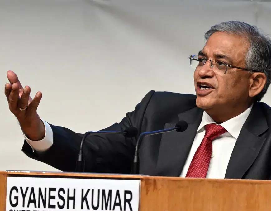चुनावी तैयारियों की समीक्षा को लेकर चीफ इलेक्शन कमिश्नर एक्शन में, आयोग की अहम बैठक आज