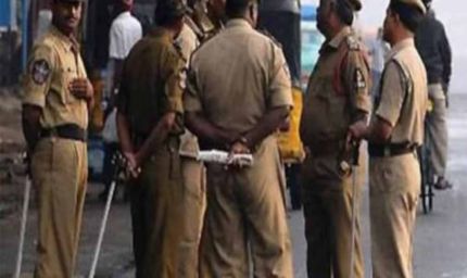 पटना  में दुर्गा पूजा और विजयादशमी पर सुरक्षा पुख्ता, 51 इमरजेंसी कॉल बॉक्स लगाए गए