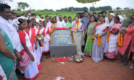 कृषि मंत्री नेहा तिर्की ने CM ग्राम सेतु योजना के तहत उच्च स्तरीय पुल का शिलान्यास किया, ग्रामीणों में उत्साह