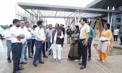 आदिम जाति विकास मंत्री ने आदिवासी स्वतंत्रता संग्राम सेनानियों पर निर्माणाधीन संग्रहालय-सह स्मारक के निर्माण कार्यों का किया निरीक्षण