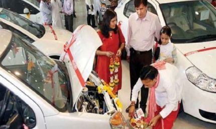 नवरात्रि में इंदौर ने मारी बाजी, 9 दिनों में खरीदे गए 9344 वाहन