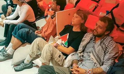 इज़राइल में ग्रेटा थनबर्ग के साथ बदसलूकी: बाल खींचकर घसीटने का आरोप