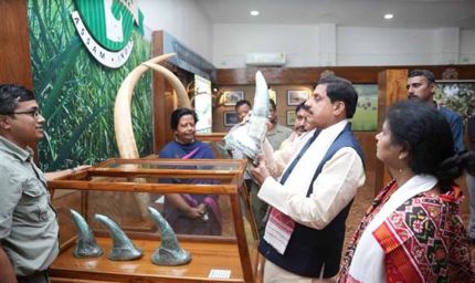 मुख्यमंत्री डॉ. यादव ने किया आसाम के वन्य जीव कन्वेंशन सेंटर का भ्रमण